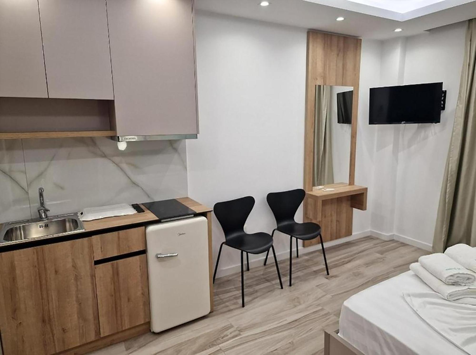 Joanna Suites Sarande Exterior photo