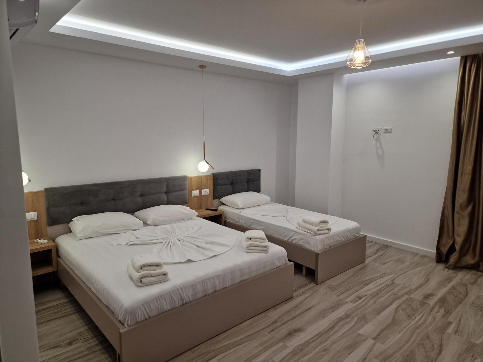 Joanna Suites Sarande Exterior photo