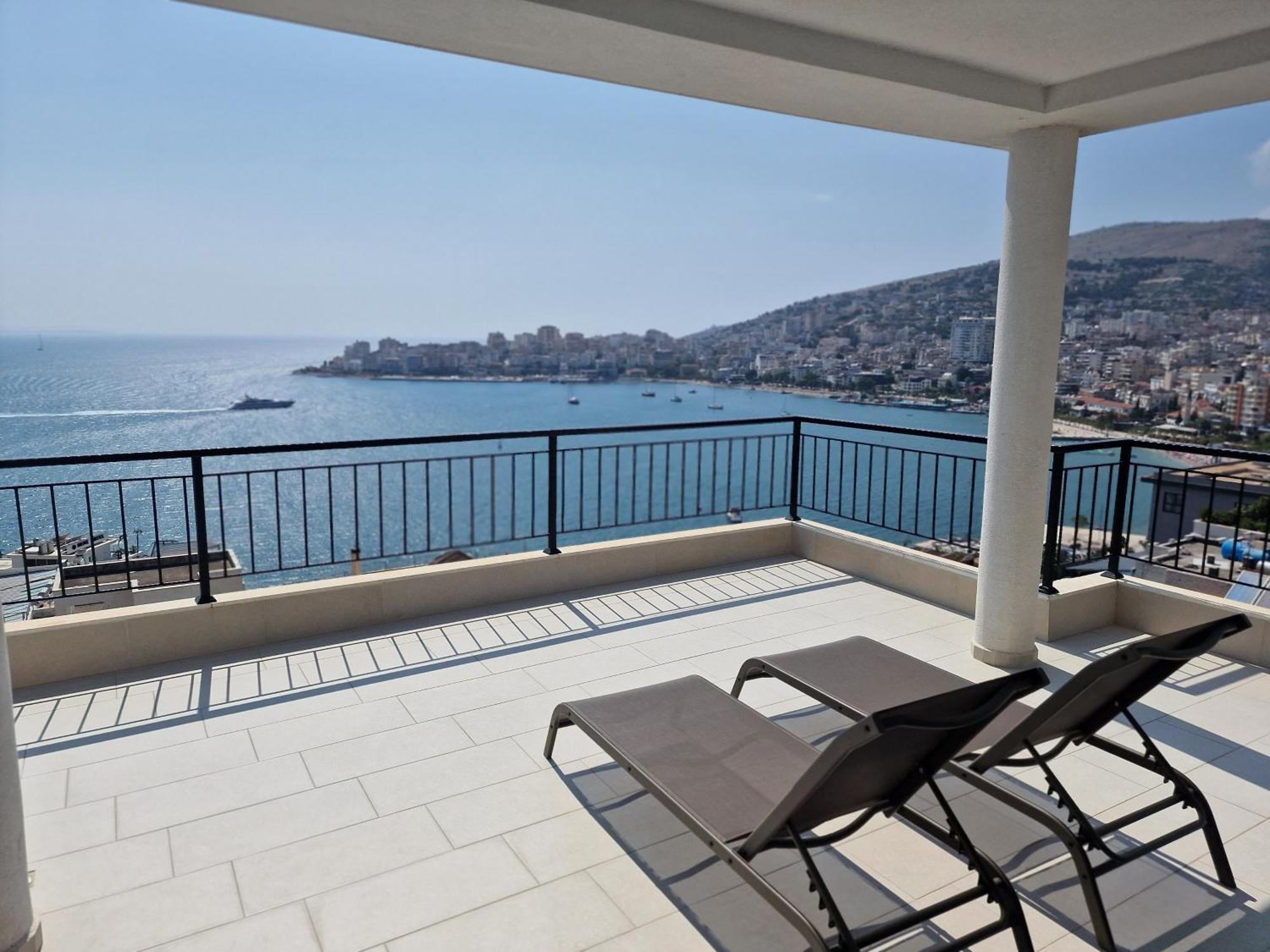 Joanna Suites Sarande Exterior photo