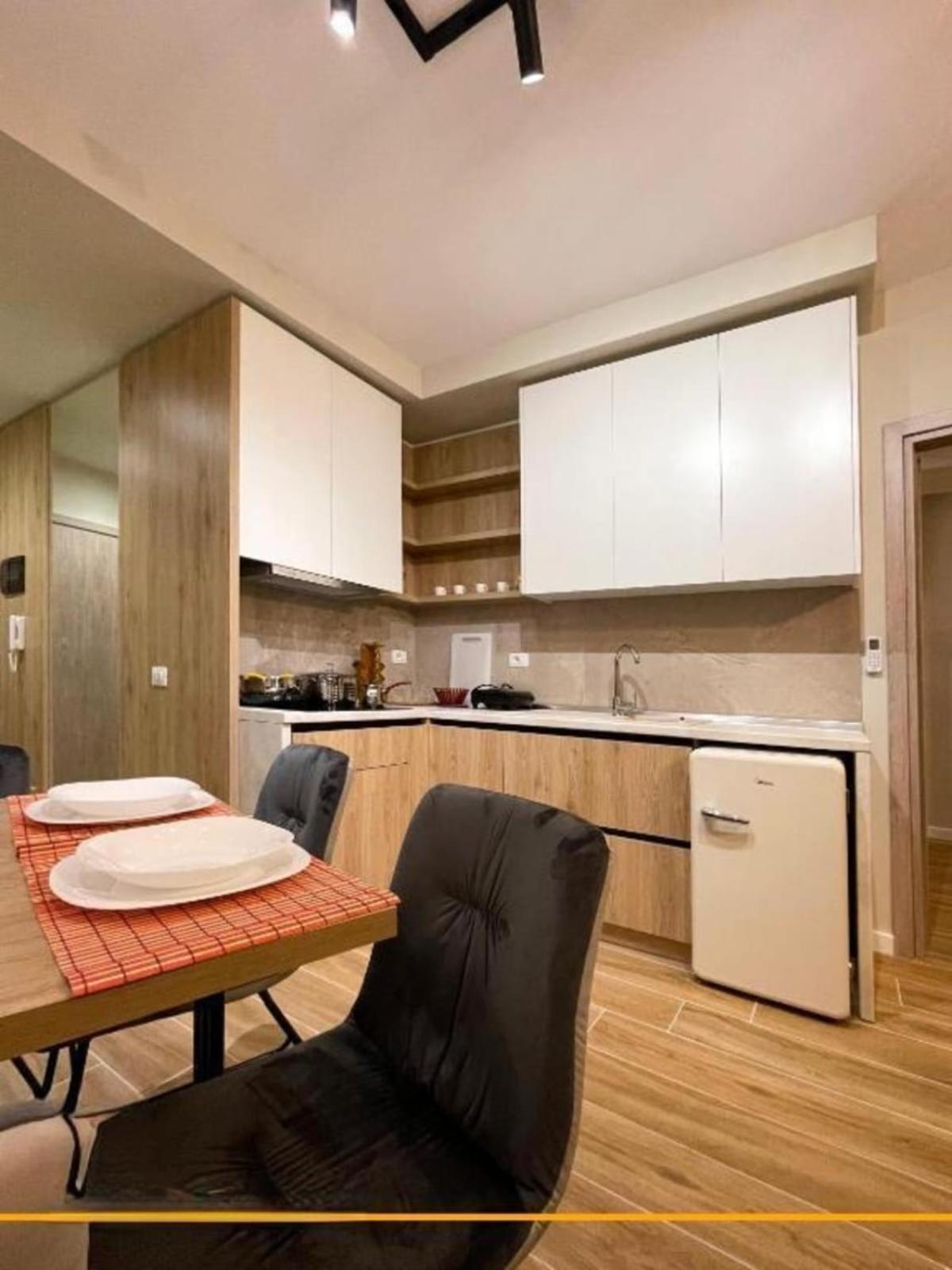 Joanna Suites Sarande Exterior photo